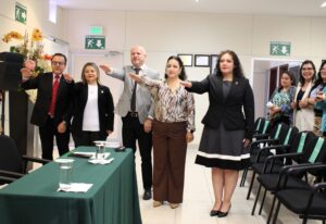 Toma de protesta del nuevo equipo directivo